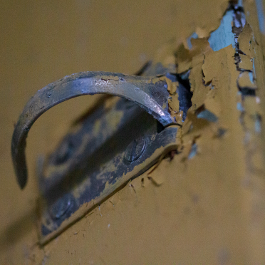 latch