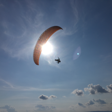 Jarl paragliding