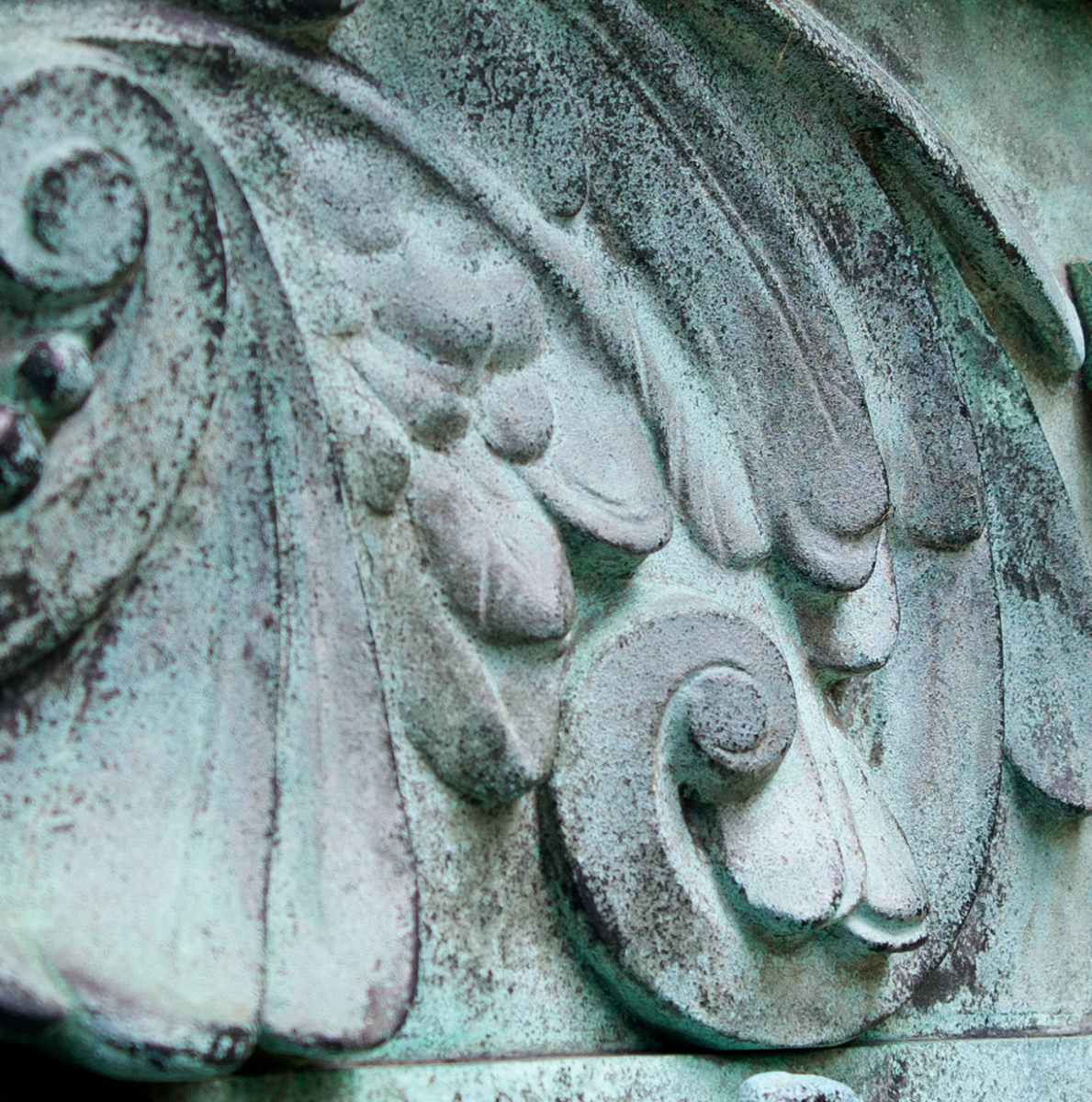 acantus/swirls