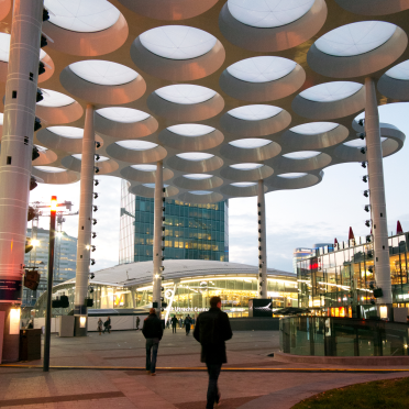 space ship / tokyo / district 9 / utrecht central station