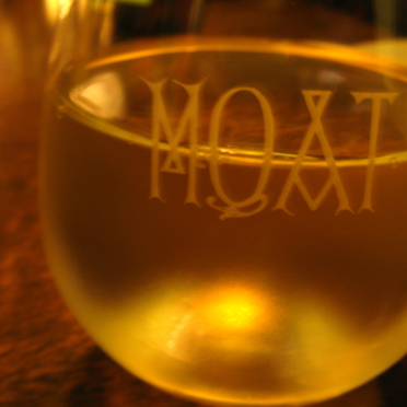 wine at the moatq