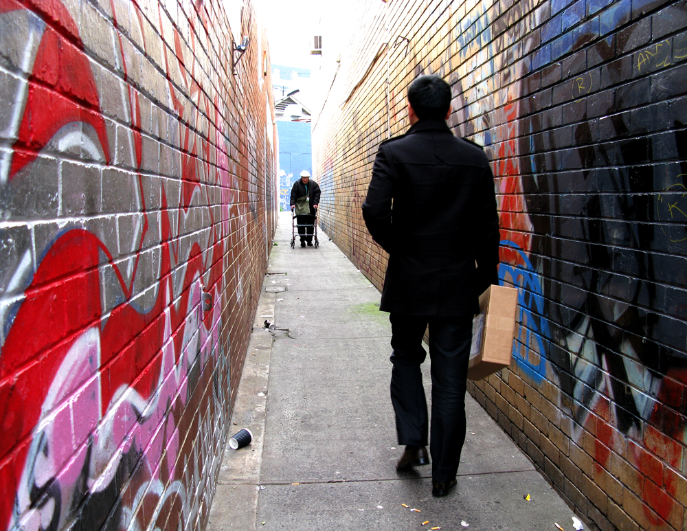 alley