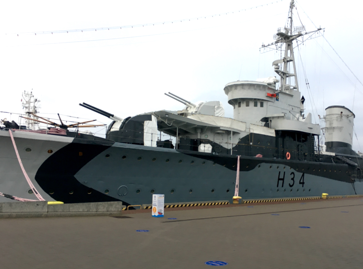 dazzle camouflage
