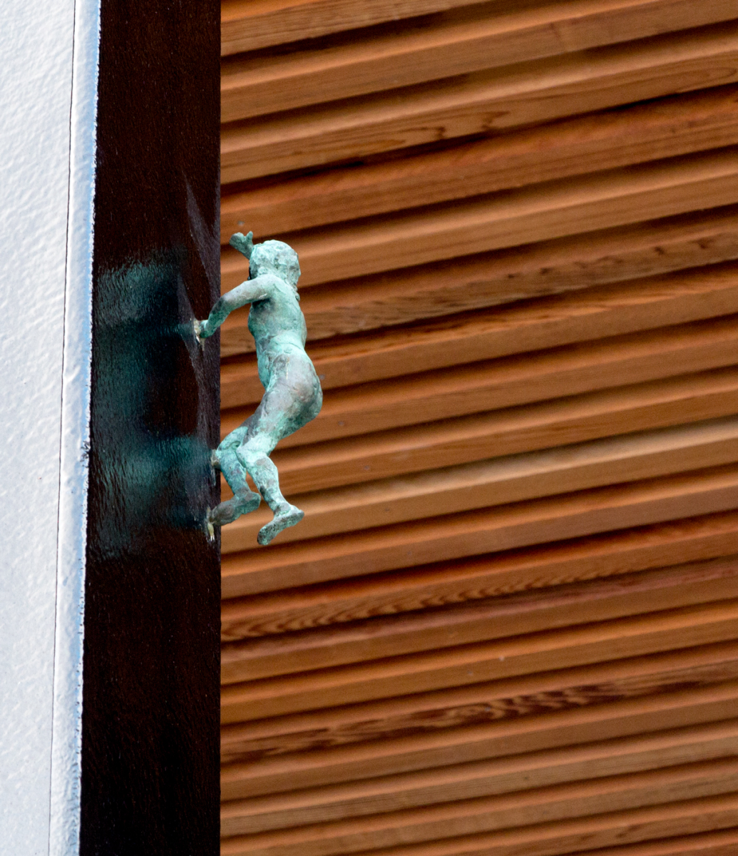 sculpture at hvl