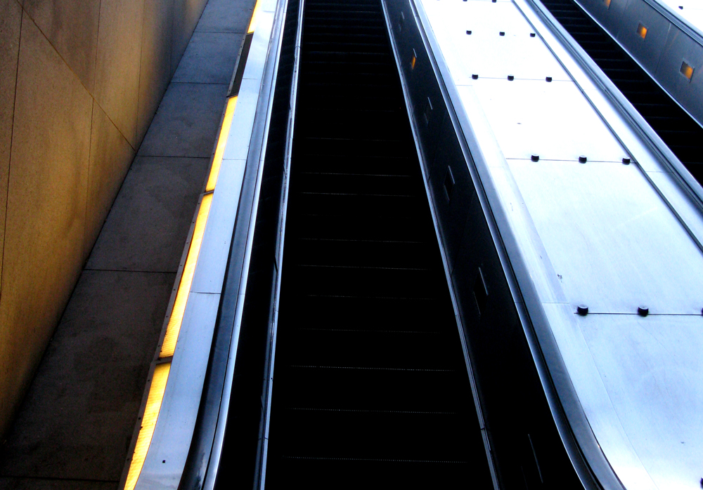 metro escalator