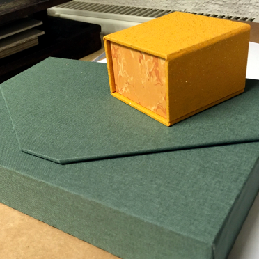 sparkly yellow and slipcase
