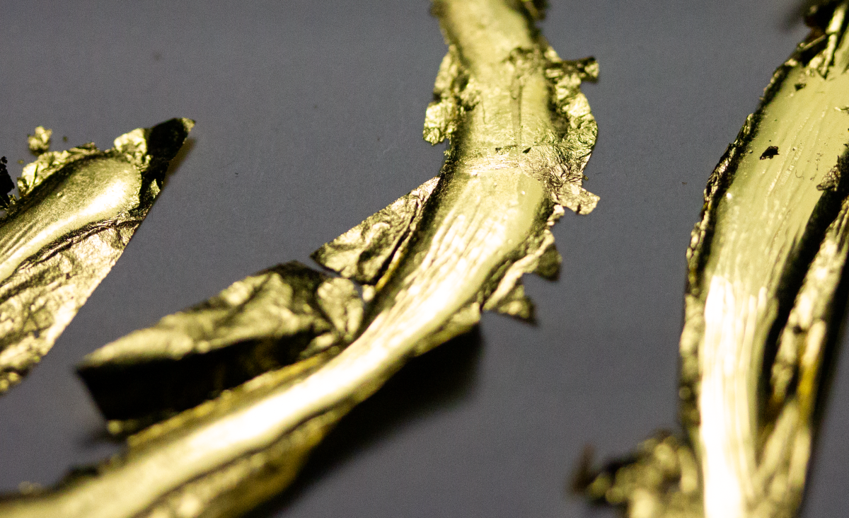 leaf gold dust