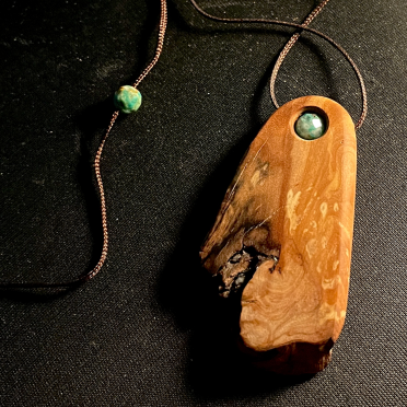apple wood and pearl
