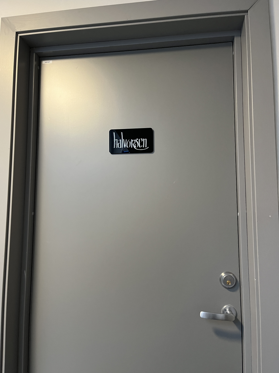 door sign