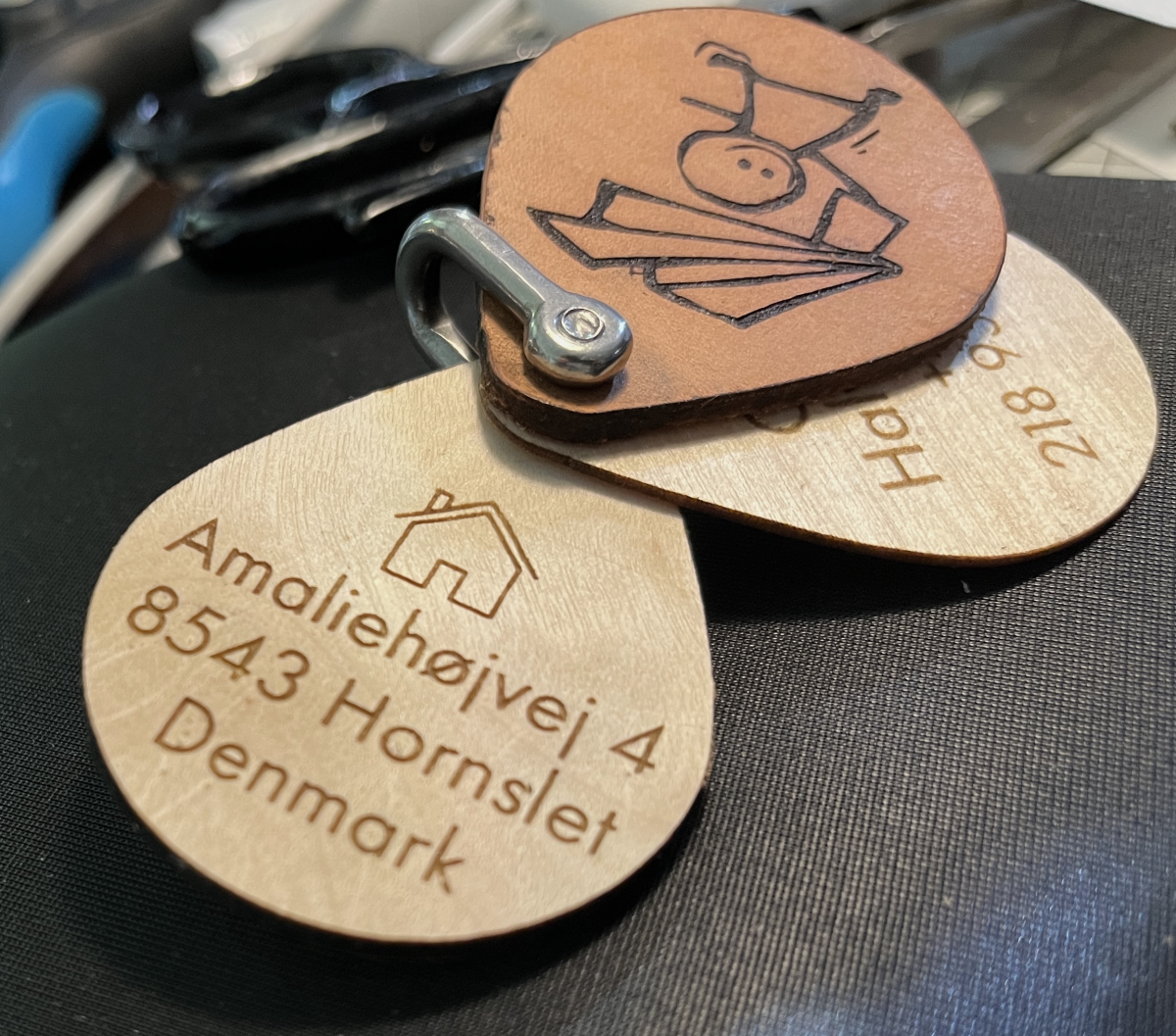luggage tag