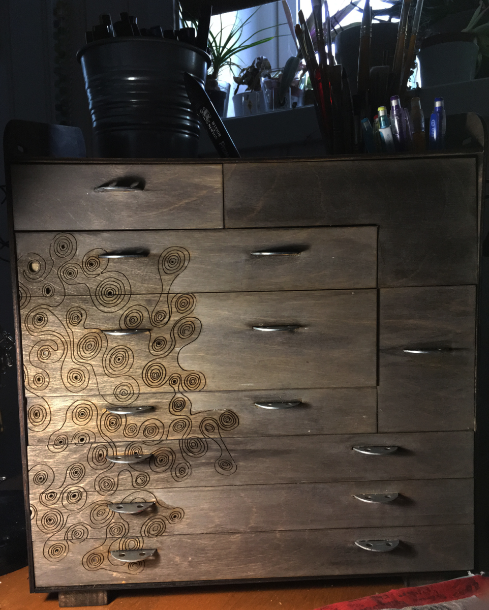 art supply box / chest of drawers